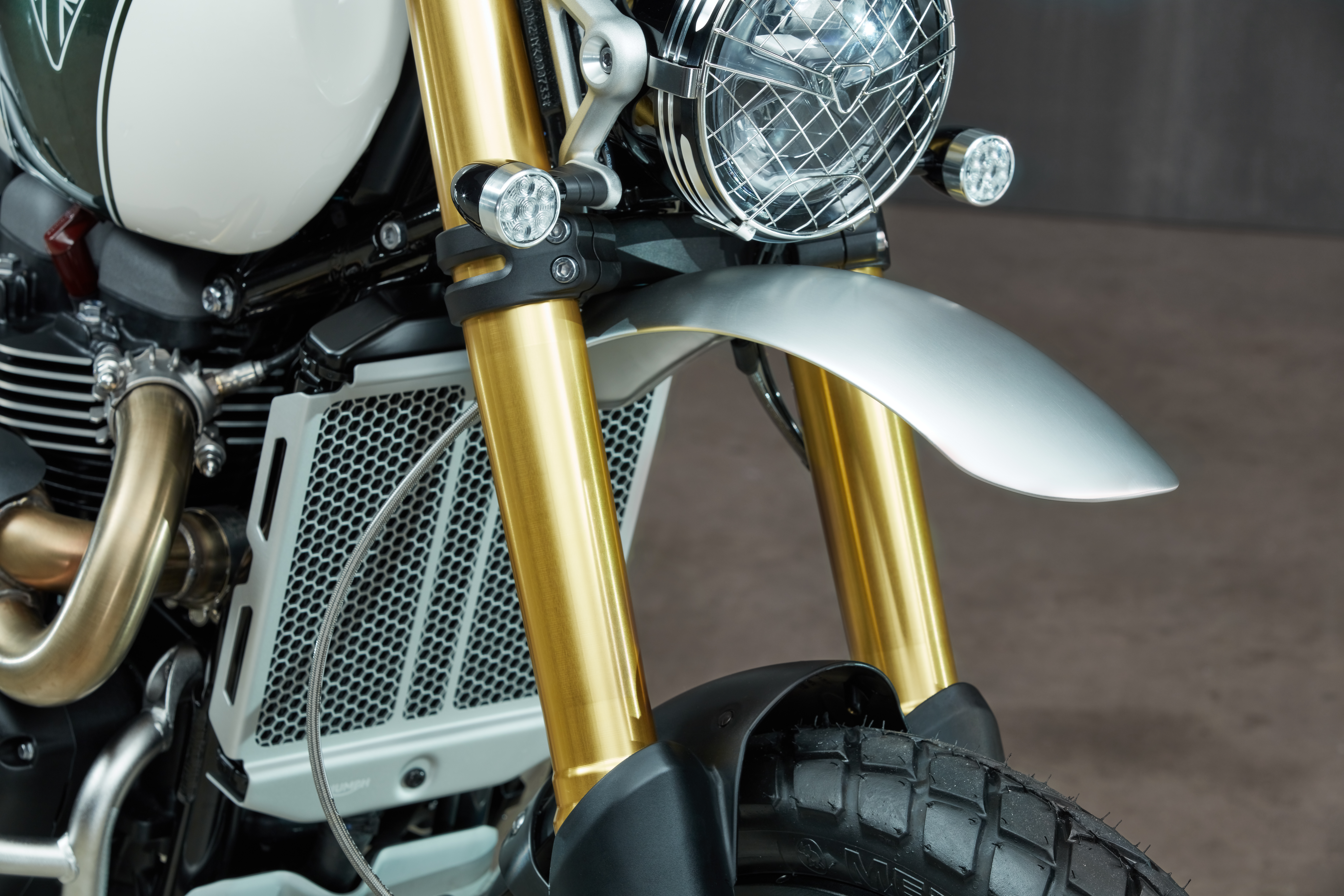 Front Mudguard, High photo 3