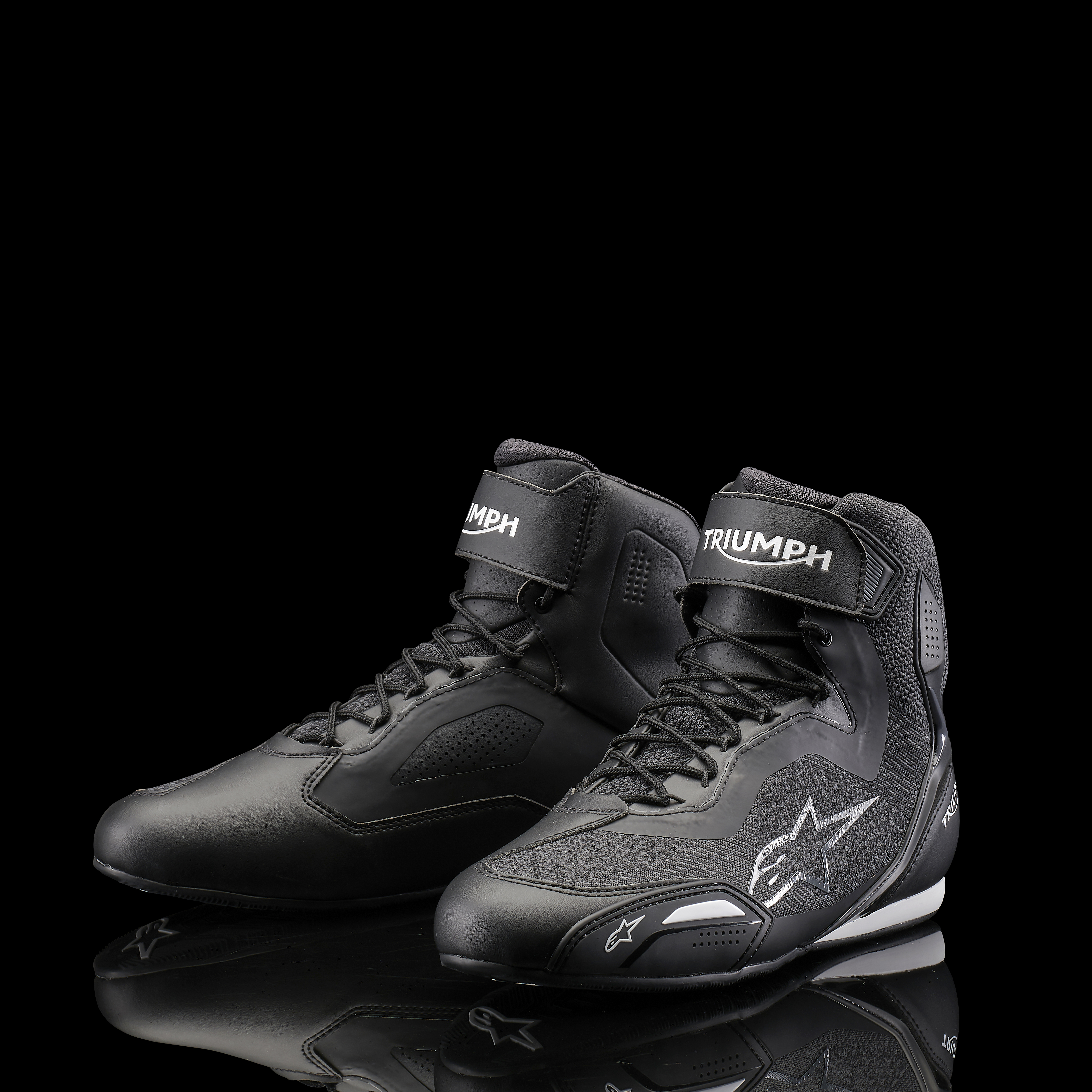 Triumph x Alpinestars® Faster-3 Rideknit Shoe photo 5