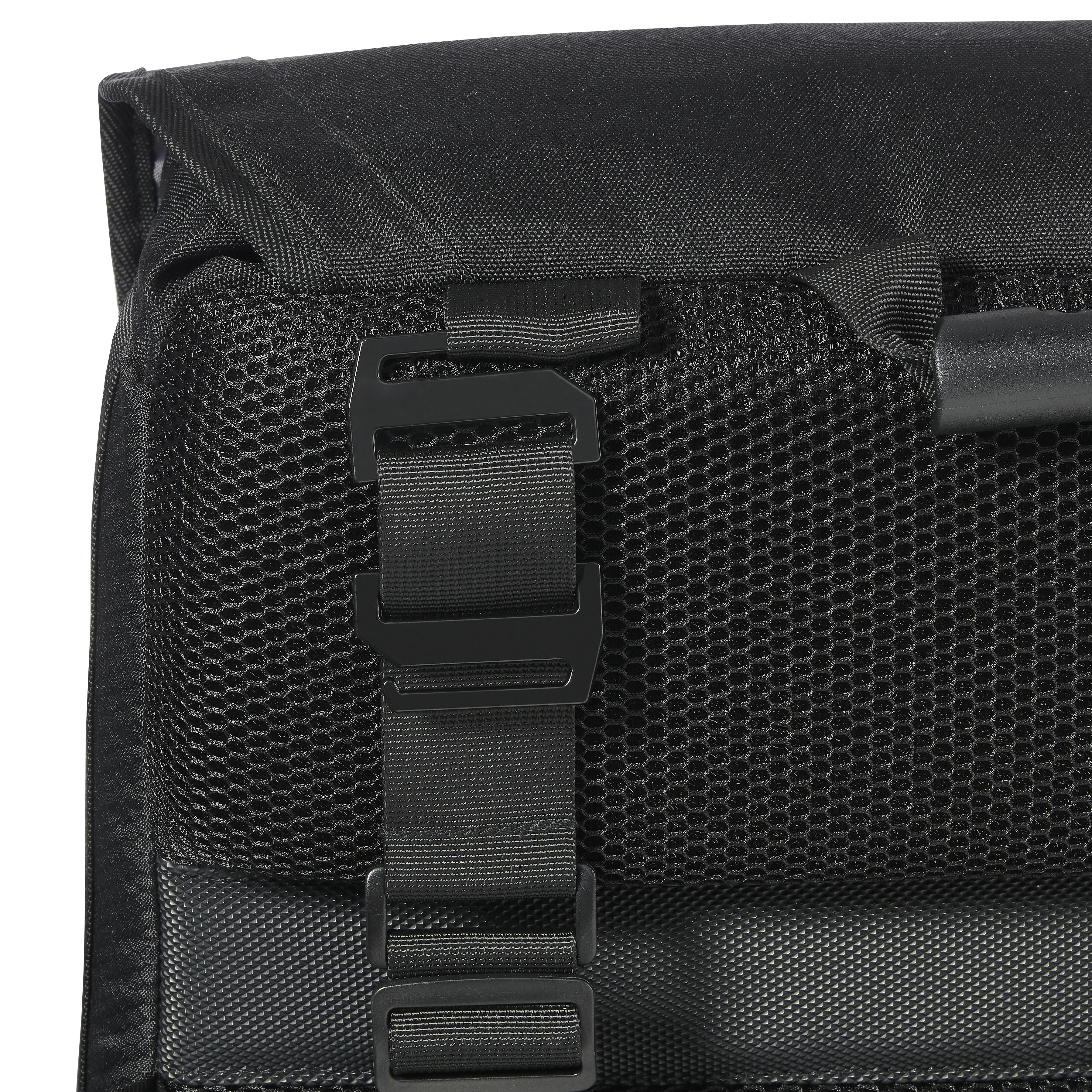 10L Messenger Bag photo 4