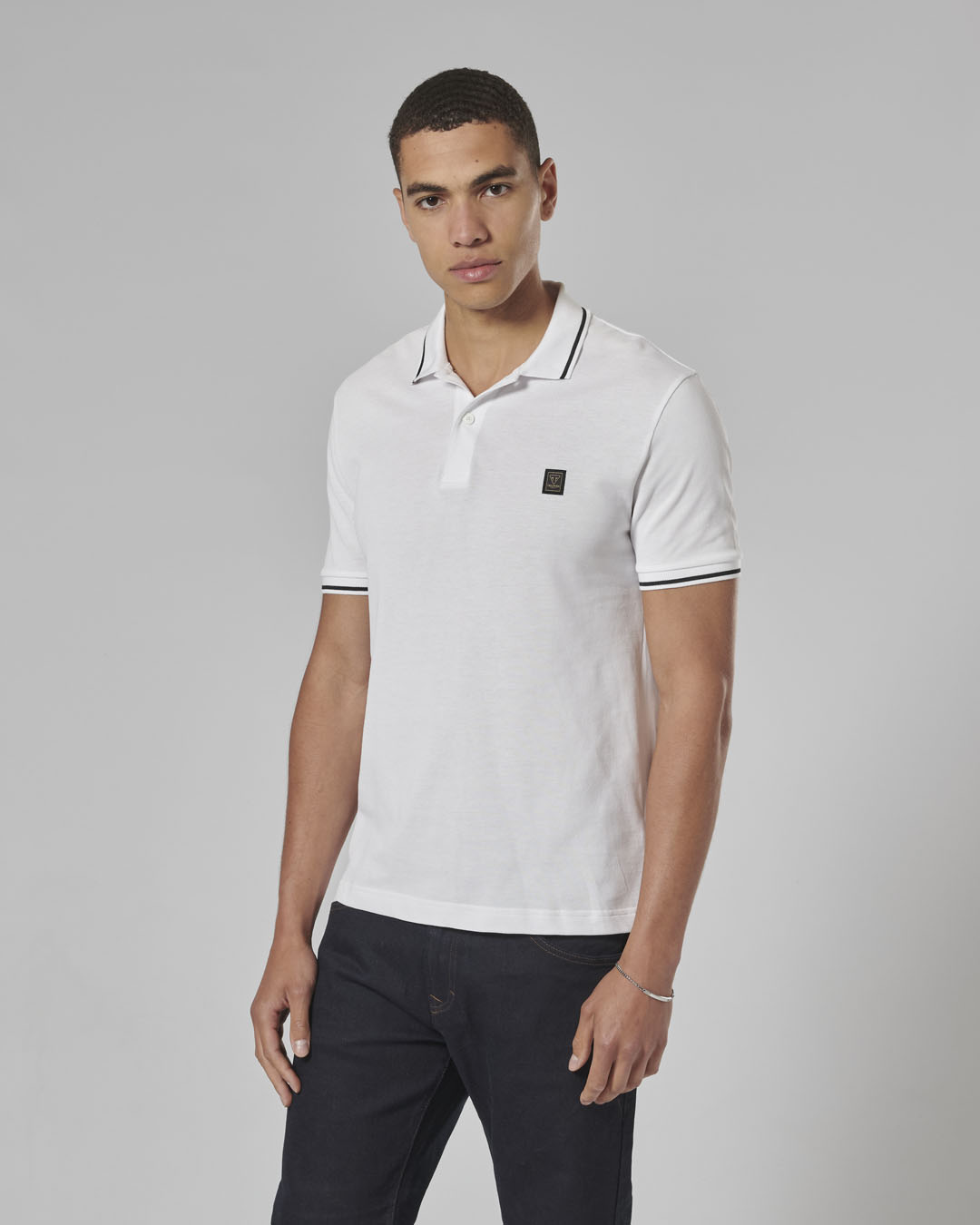 LUSTLEIGH POLO WHITE photo 3