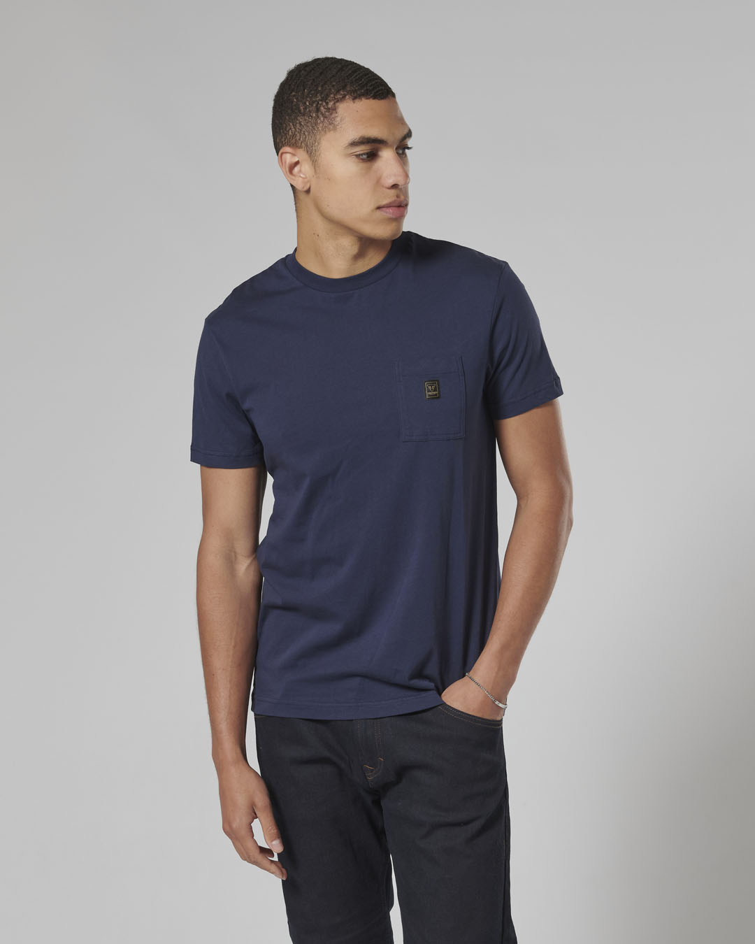 Ditchling T-Shirt Black Iris photo 5